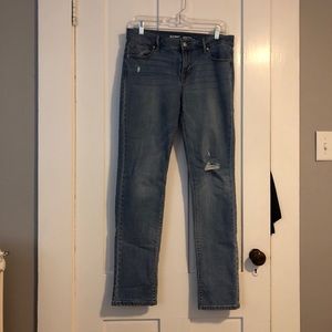 Mid-rise jeans